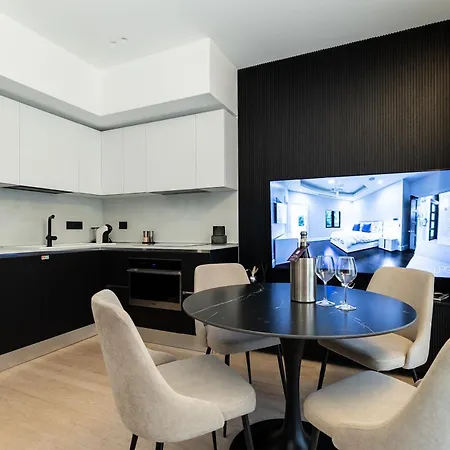 Luxurious - Azulis#3 - 2br Fully Equipped - Garden - Free Parking Apartment Olbia