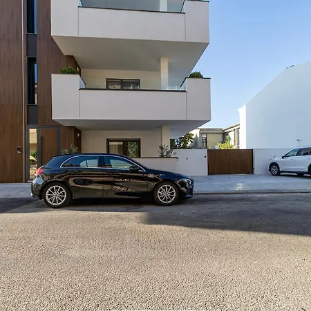 Luxurious - Azulis#3 - 2br Fully Equipped - Garden - Free Parking Apartamento