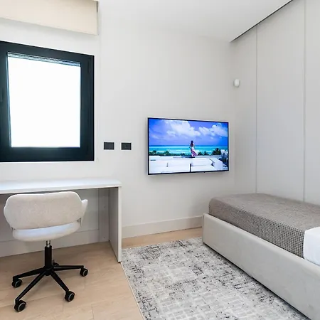 Luxurious - Azulis#3 - 2br Fully Equipped - Garden - Free Parking Διαμέρισμα *