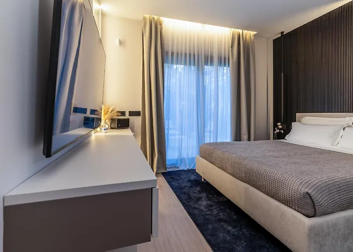 Luxurious - Azulis#3 - 2br Fully Equipped - Garden - Free Parking Όλμπια