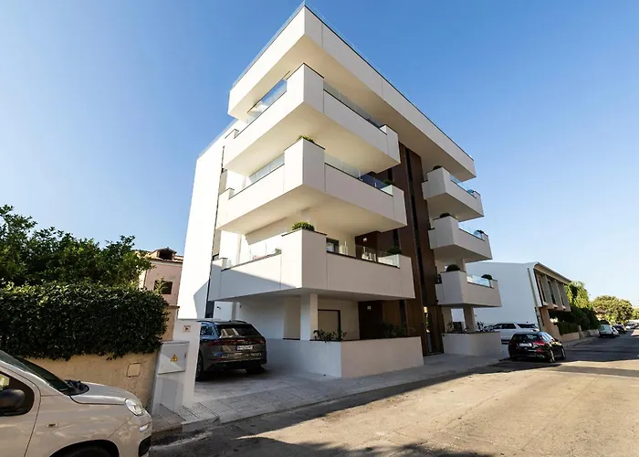 Luxurious - Azulis#3 - 2br Fully Equipped - Garden - Free Parking Όλμπια