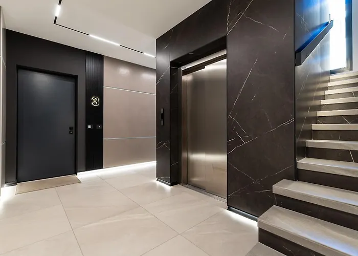 Διαμέρισμα Luxurious - Azulis#3 - 2br Fully Equipped - Garden - Free Parking Όλμπια